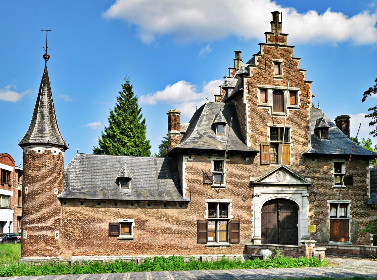 Hof van Roosendaal in Merksem