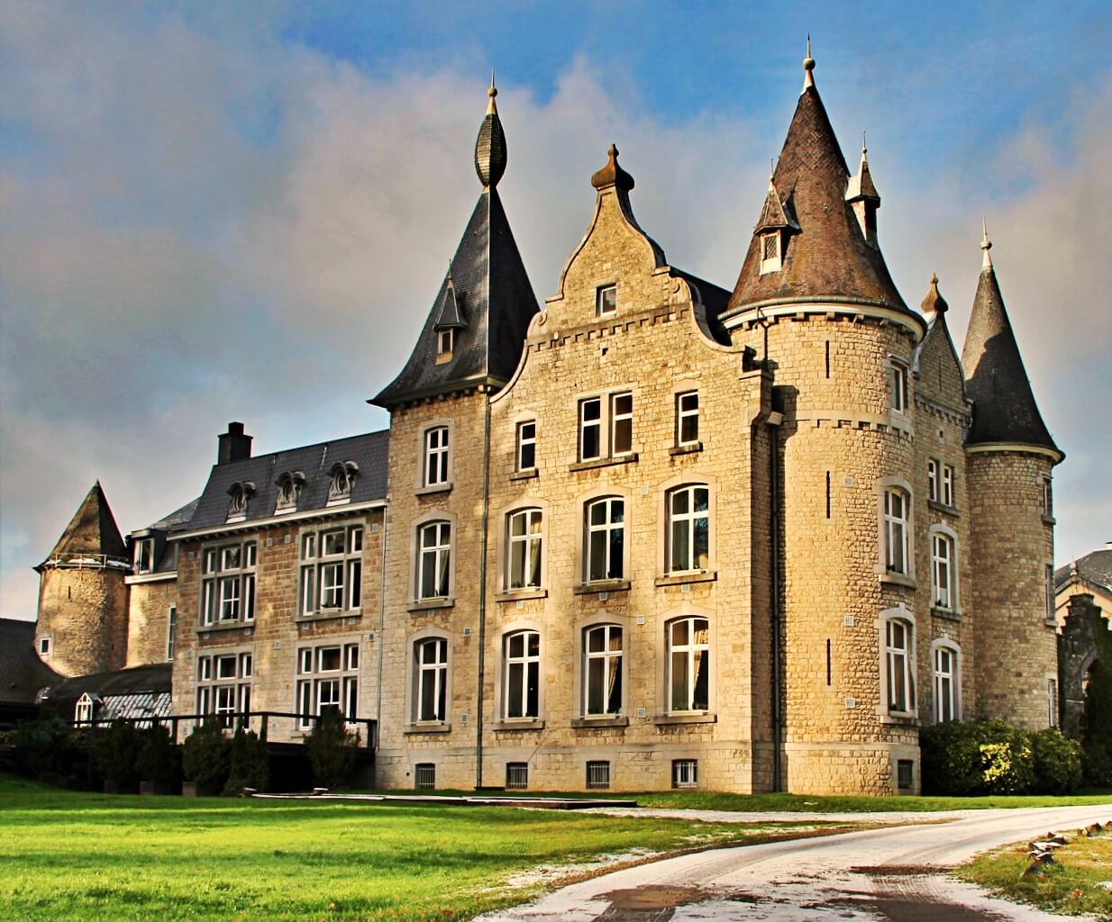 Kasteel van Hassonville