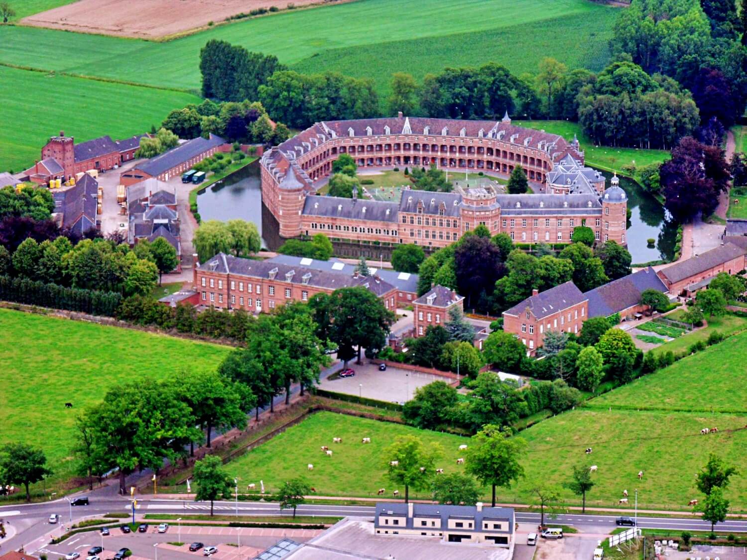 Kasteel van Hoogstraten