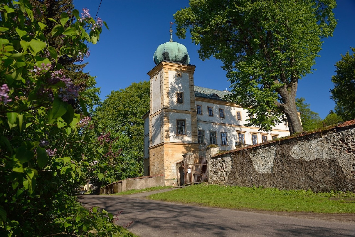 Dolní Adršpach Chateau