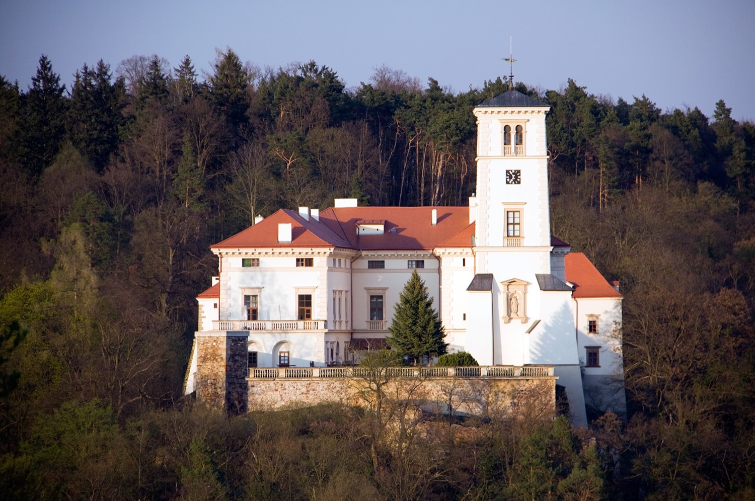 Černá Hora Chateau