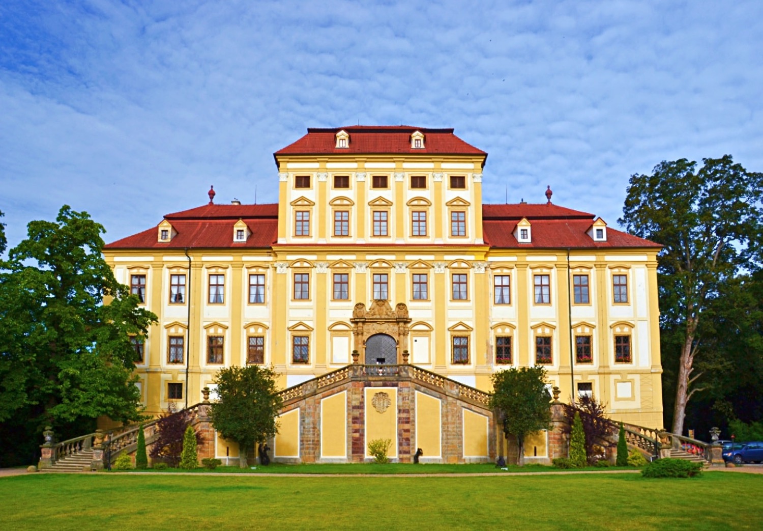 Červený hrádek Chateau