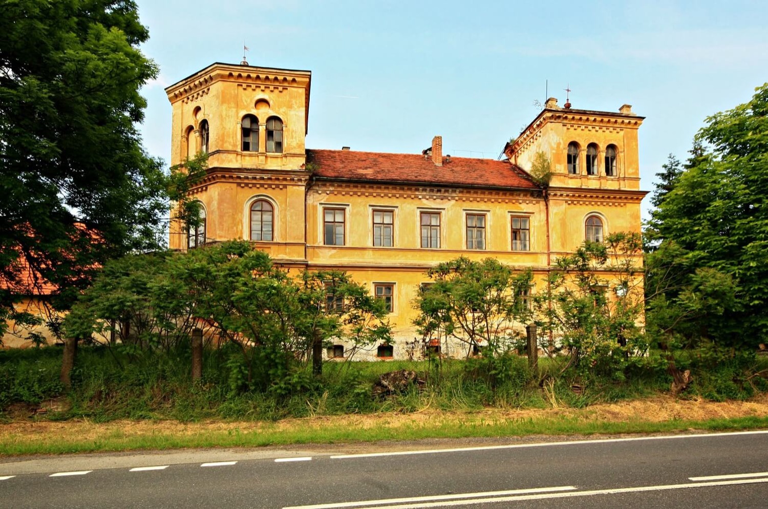 Nový Čestín Chateau