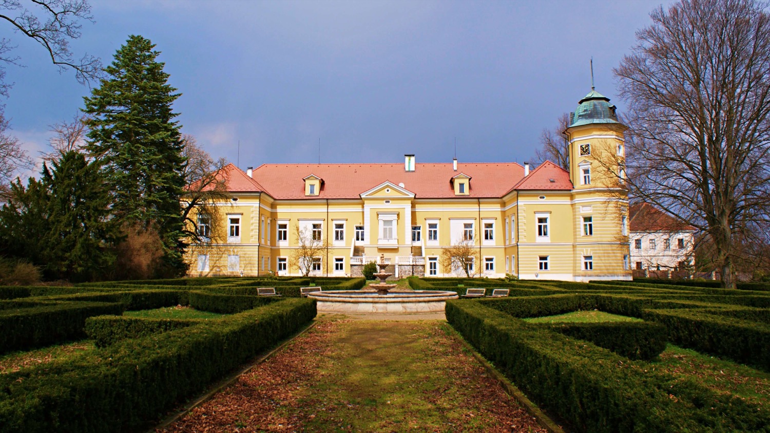 Chotoviny Chateau