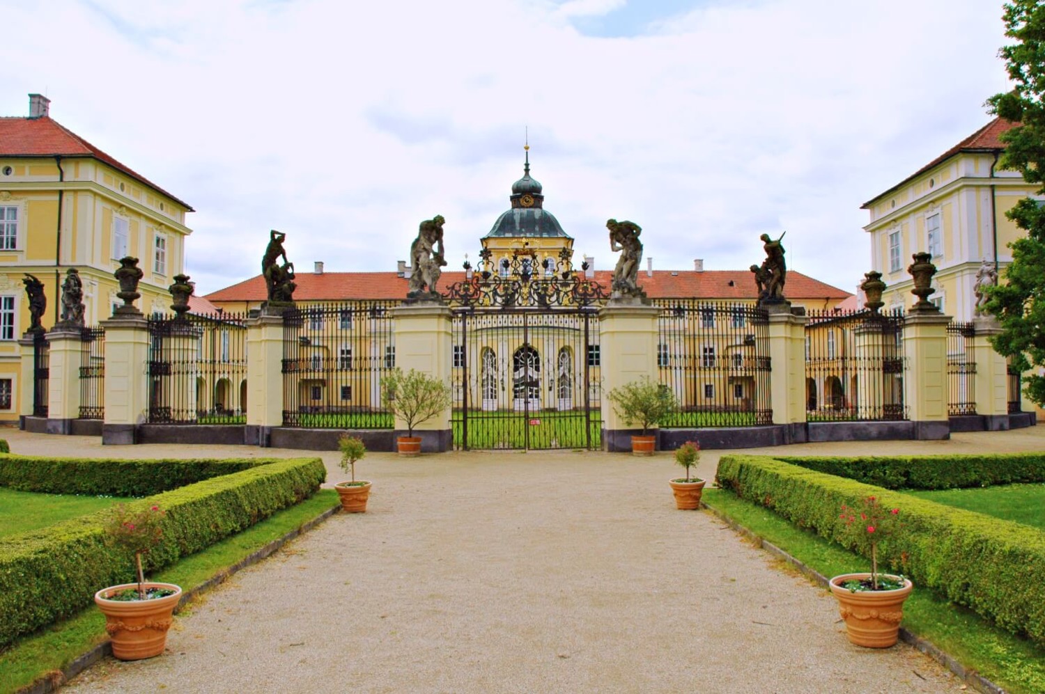 Hořovice Castle