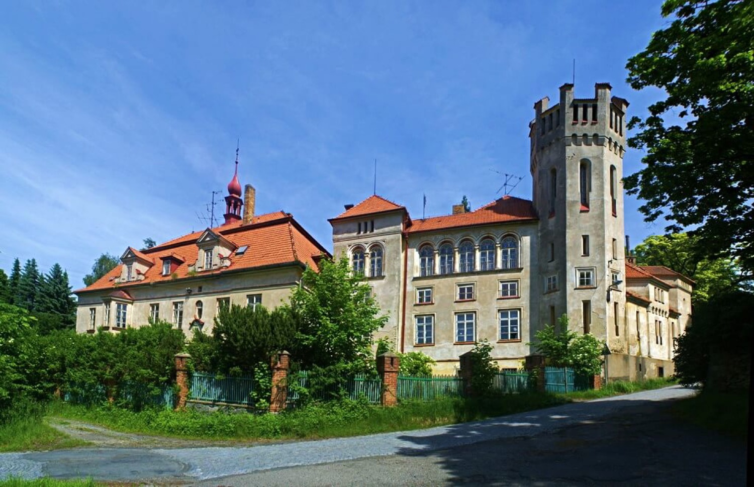 Jetřichovice Chateau