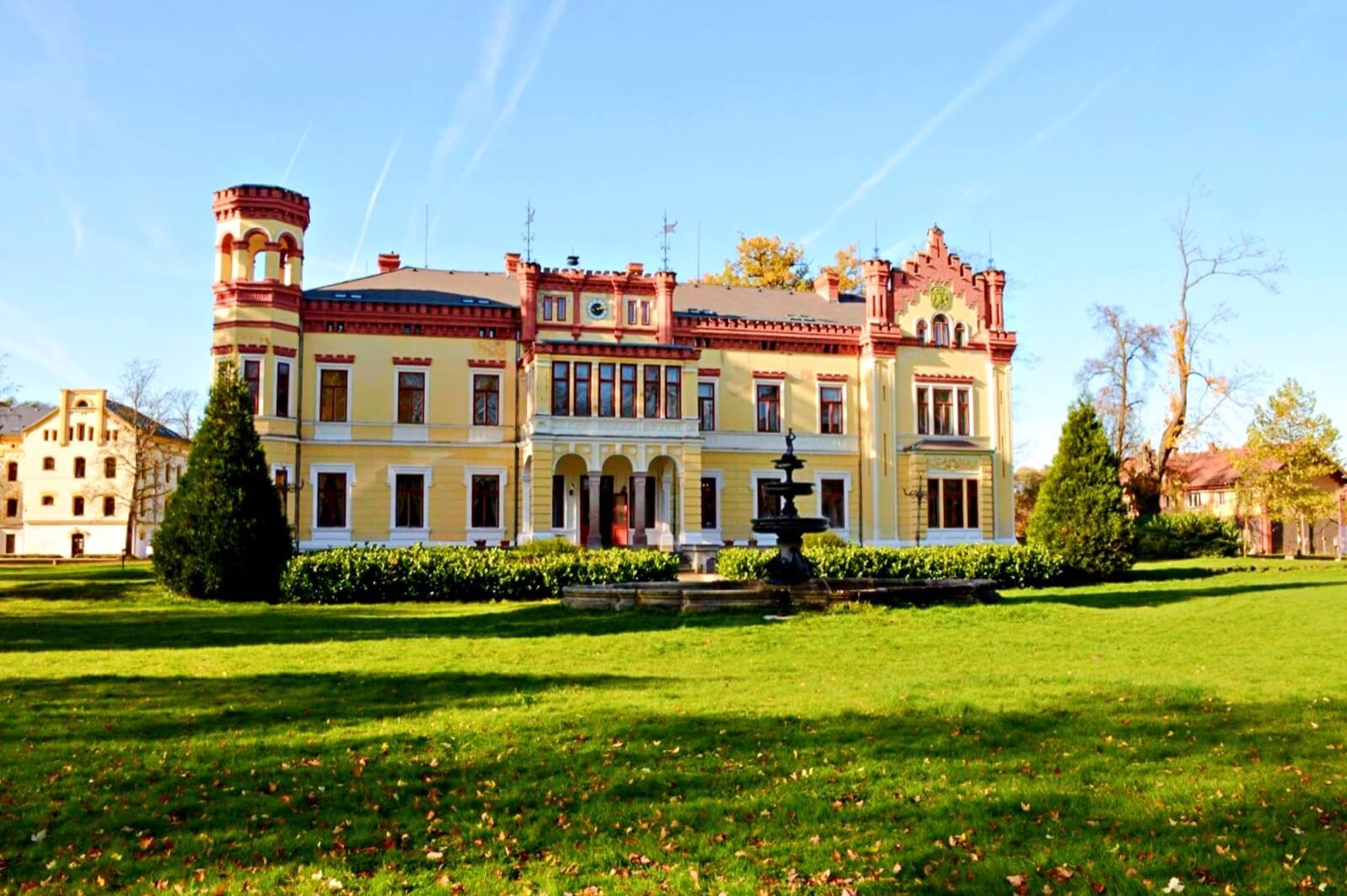 Mostov Chateau