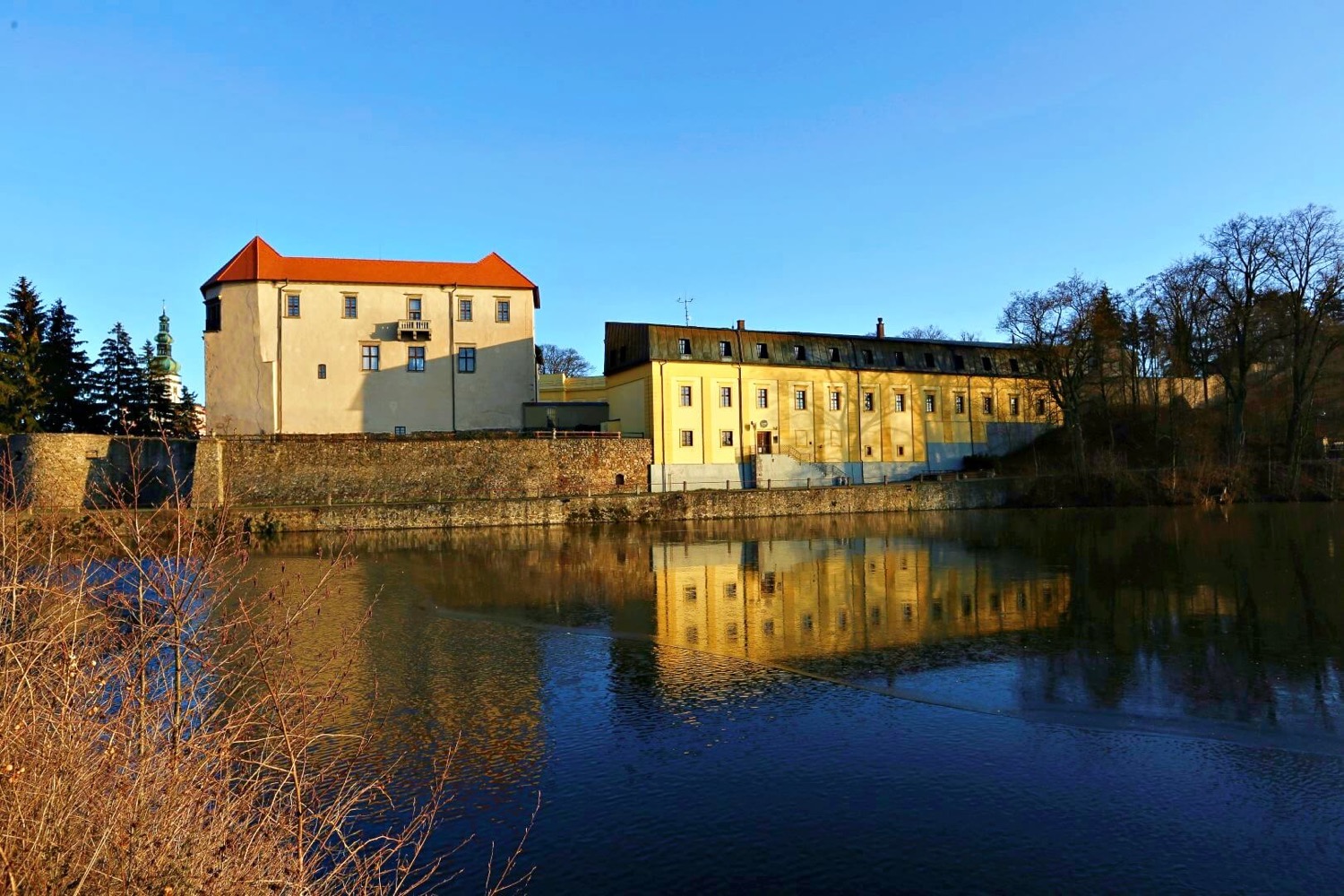 Polná Chateau