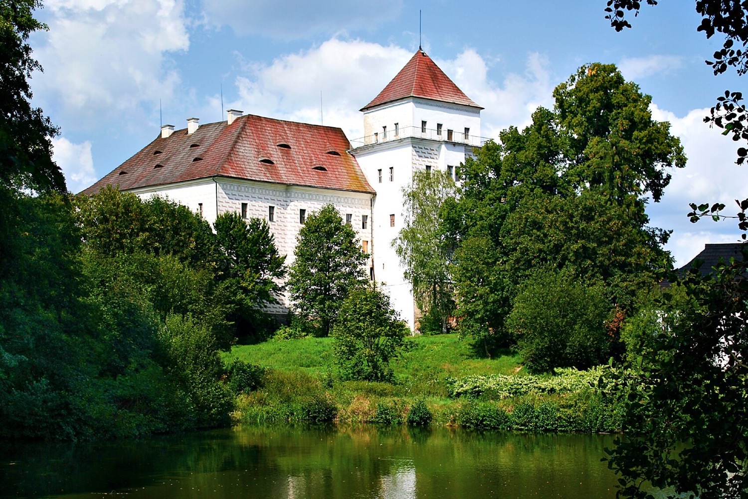 Rožmitál pod Třemšínem Chateau