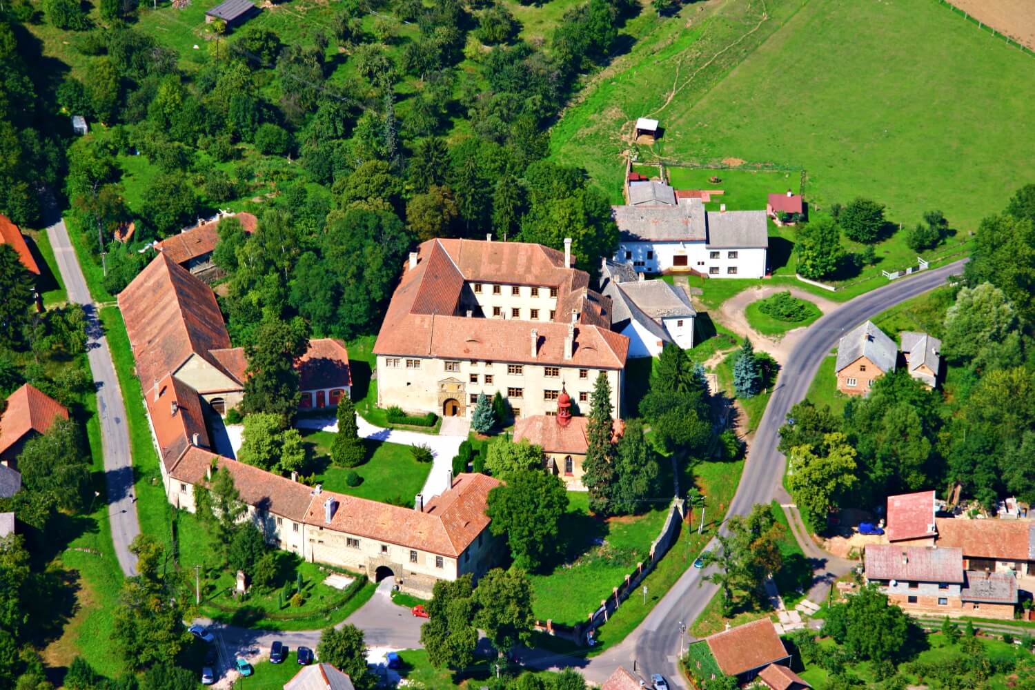 Staré Hrady Castle