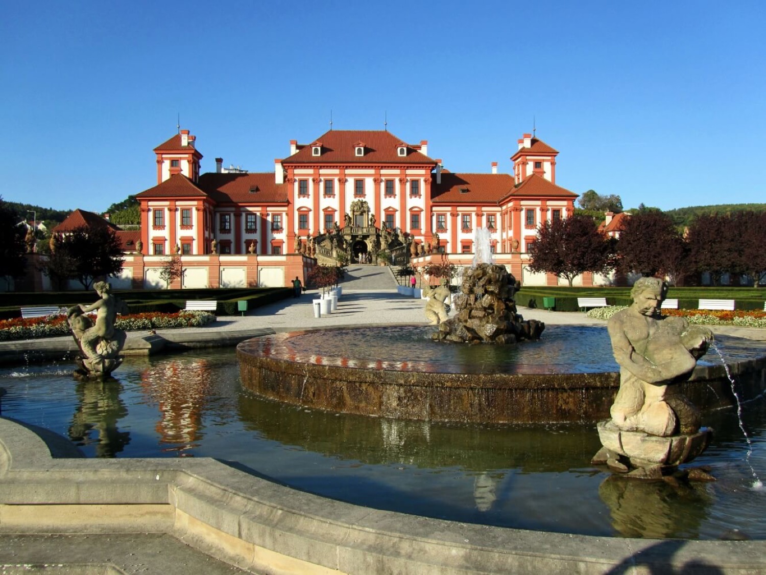 Troja Palace