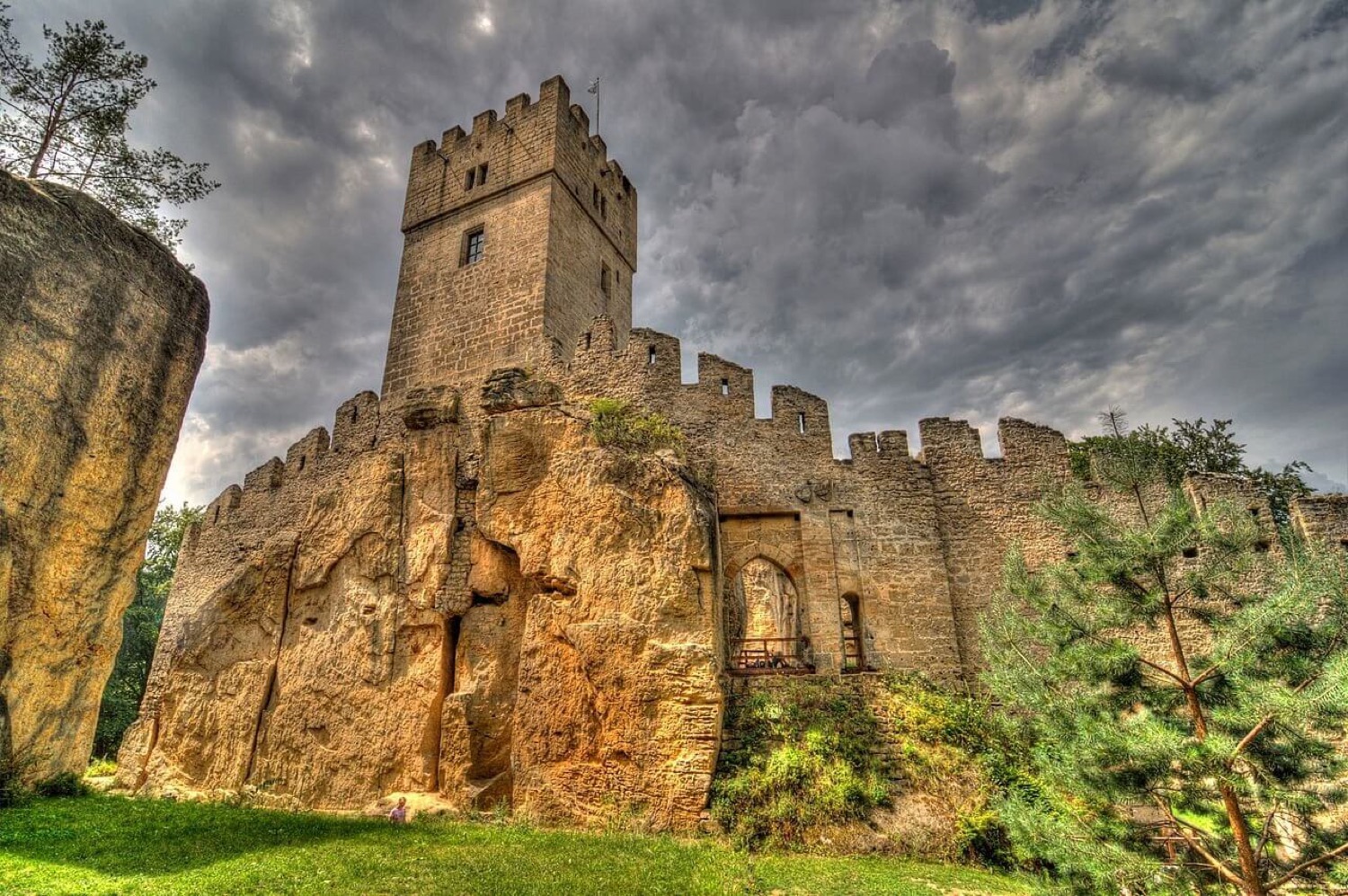 Hrádek u Úštěku Castle