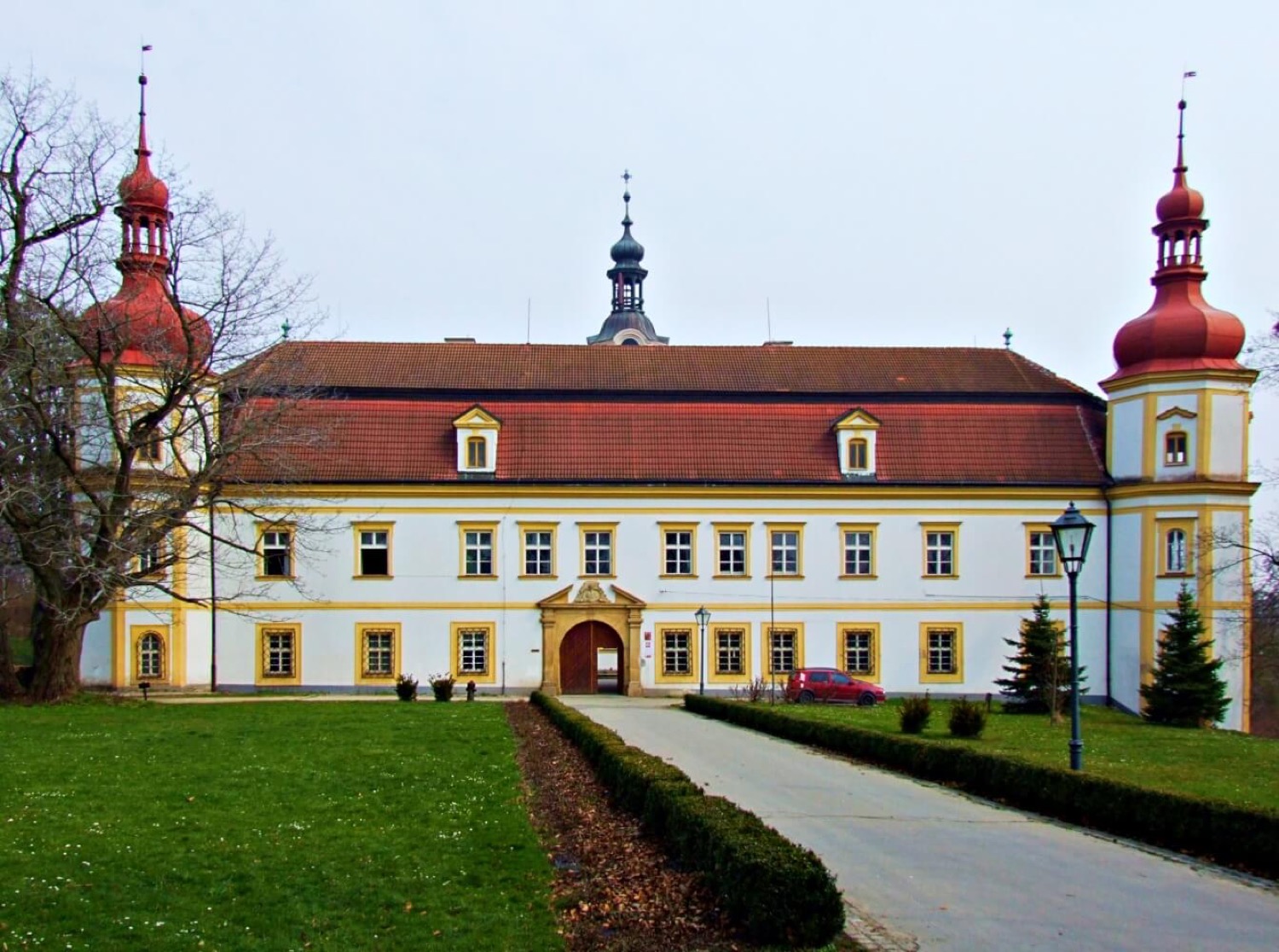 Velké Heraltice Chateau