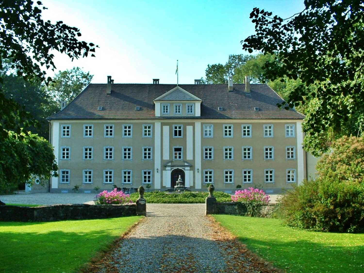 Achstetten Castle