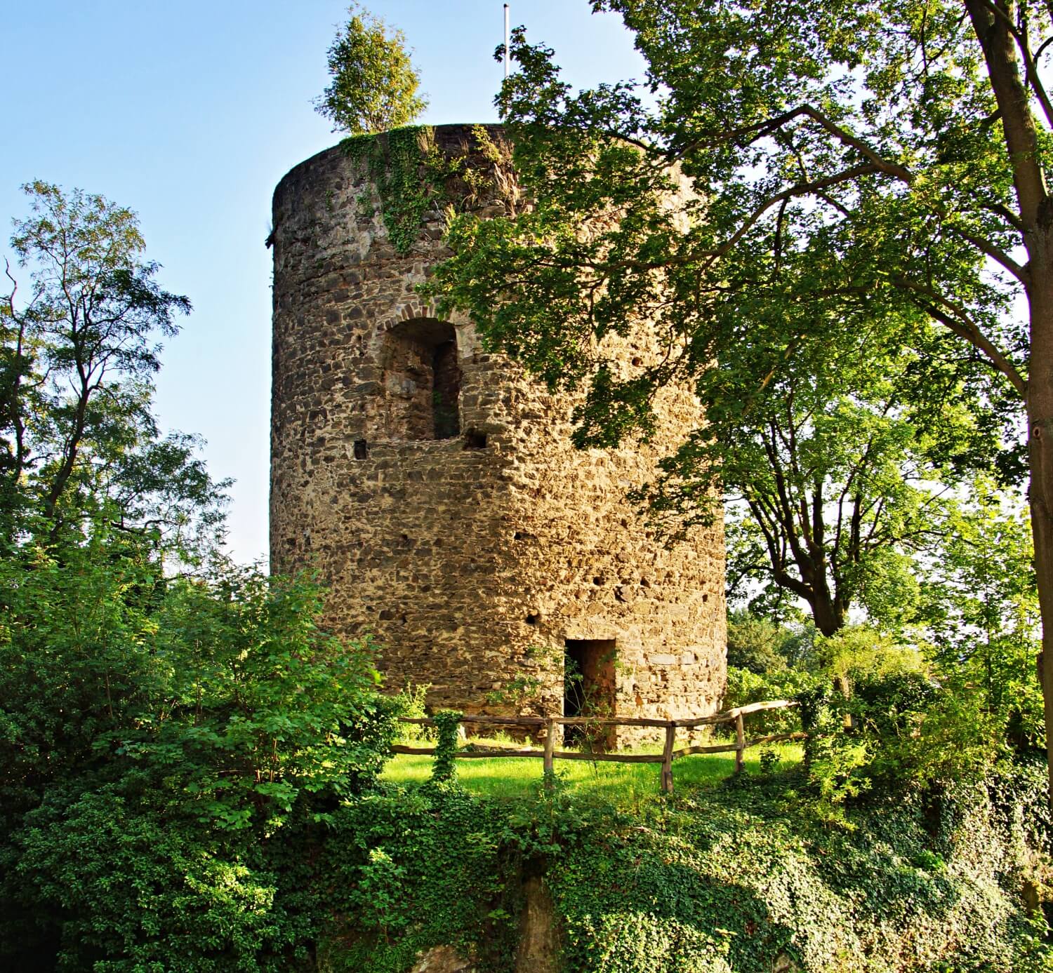 Burg Dattenberg