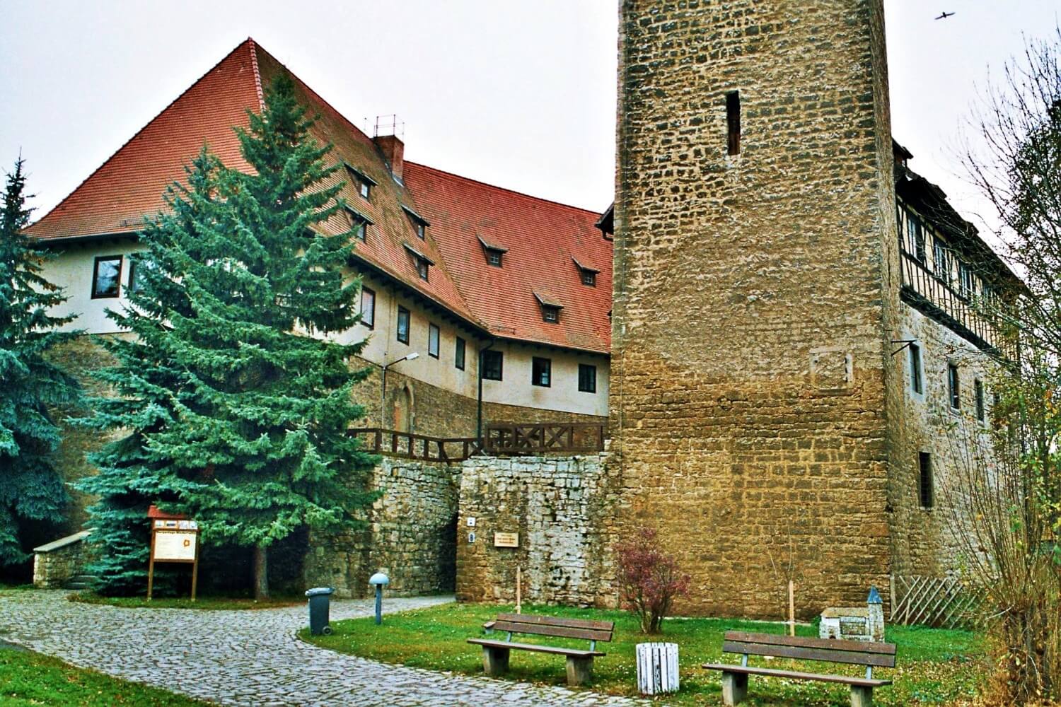 Burg Niederrossla