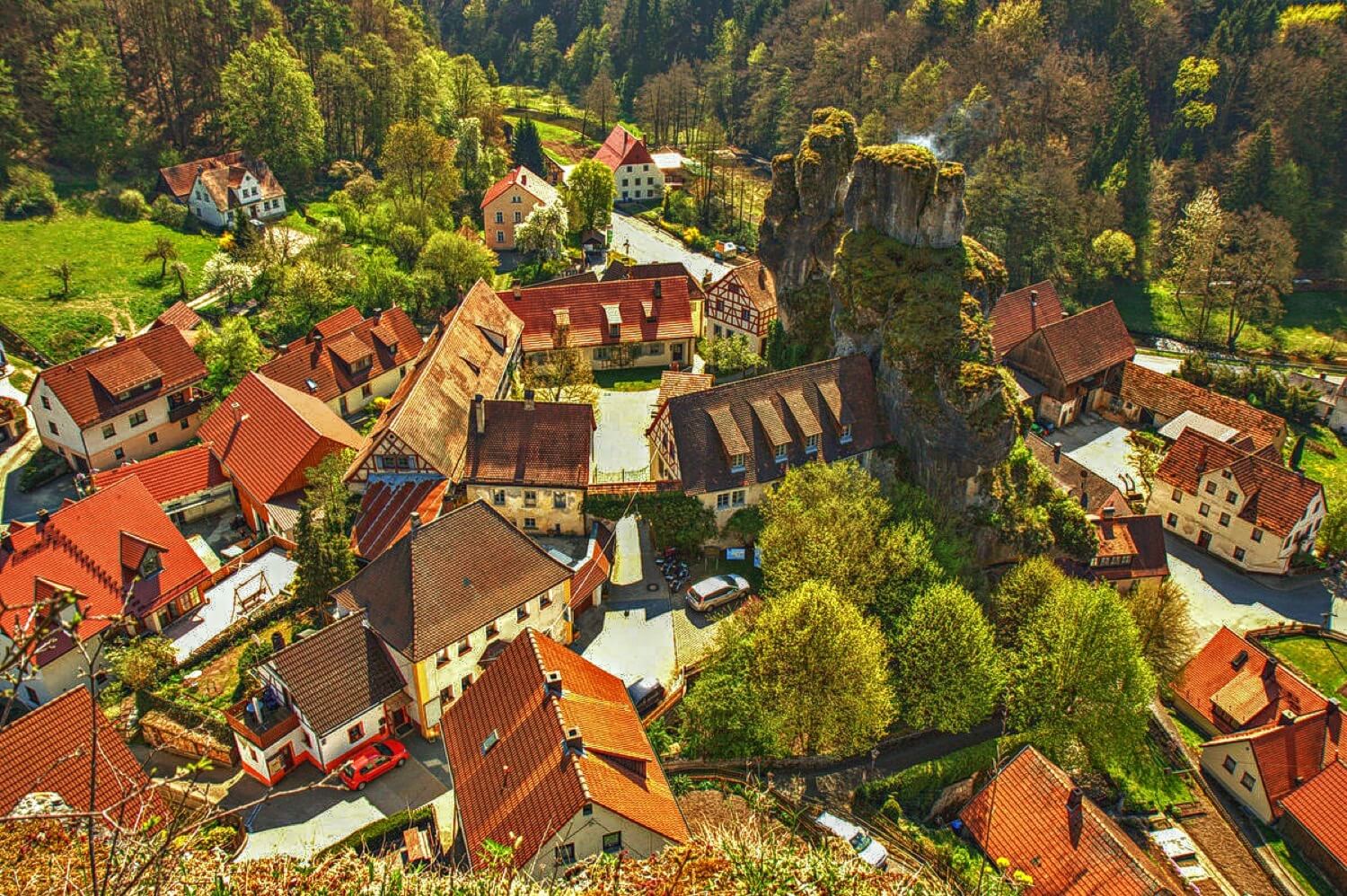 Lower Tüchersfeld Castle