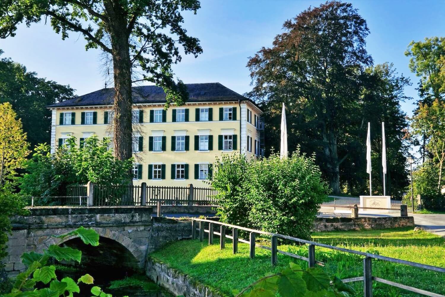 Burgellern Castle
