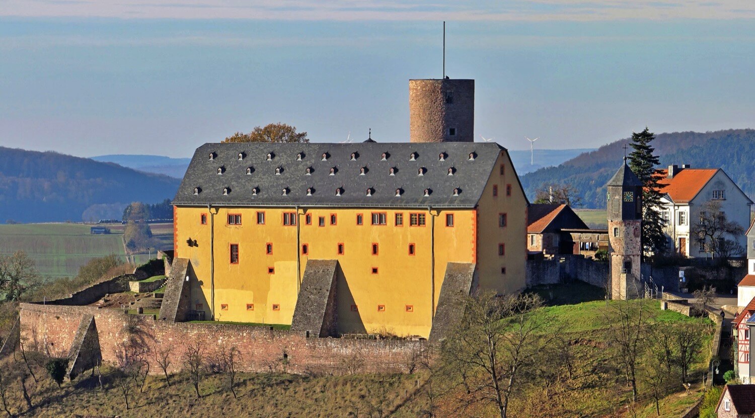 Schwarzenfels Castle