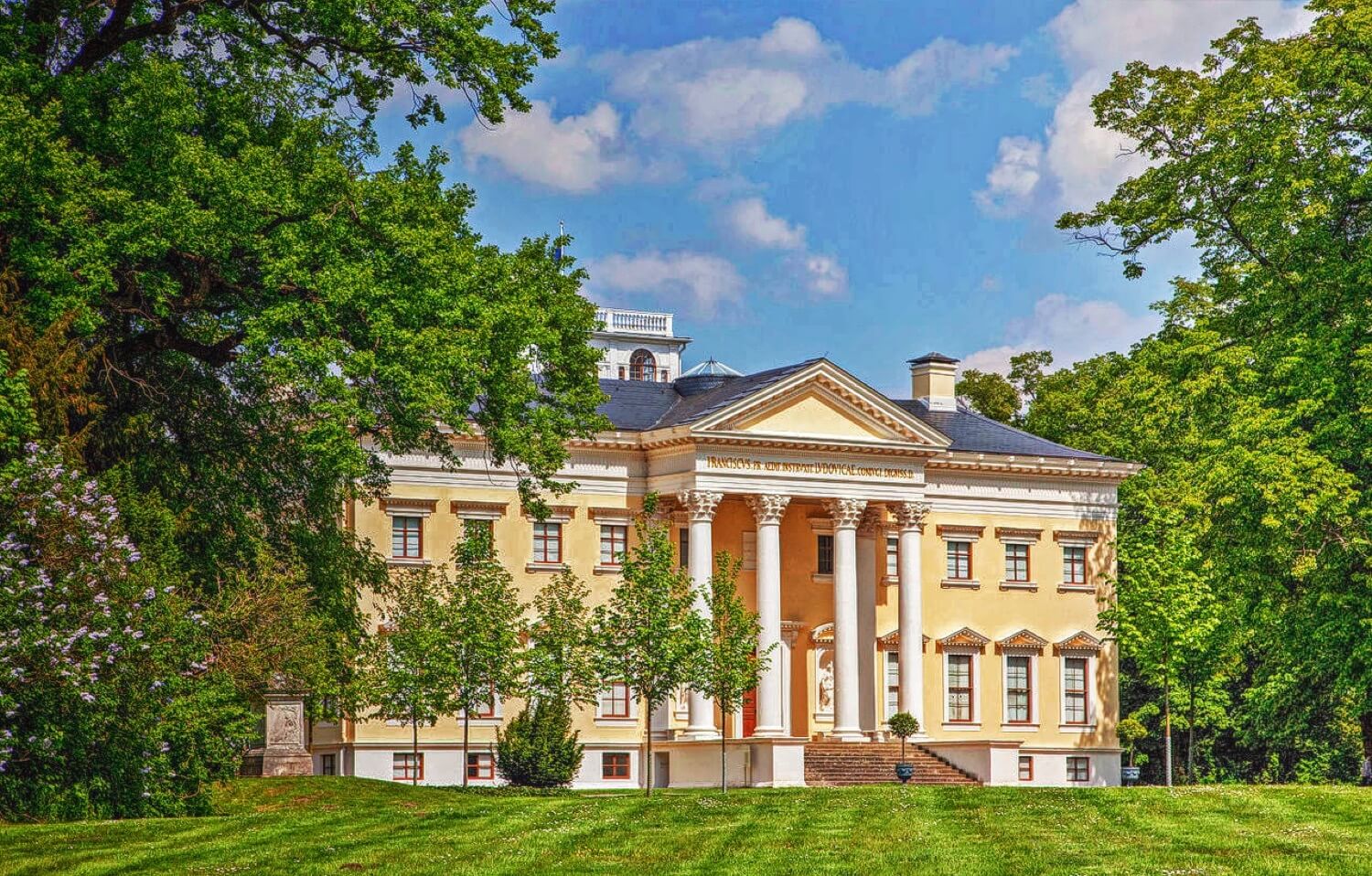 Wörlitz Castle