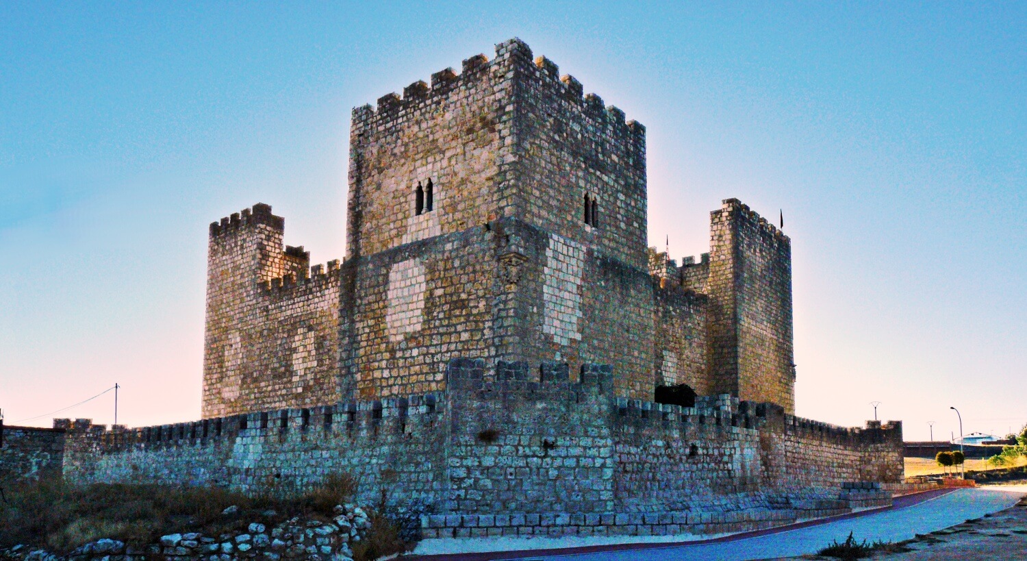 Encinas Castle