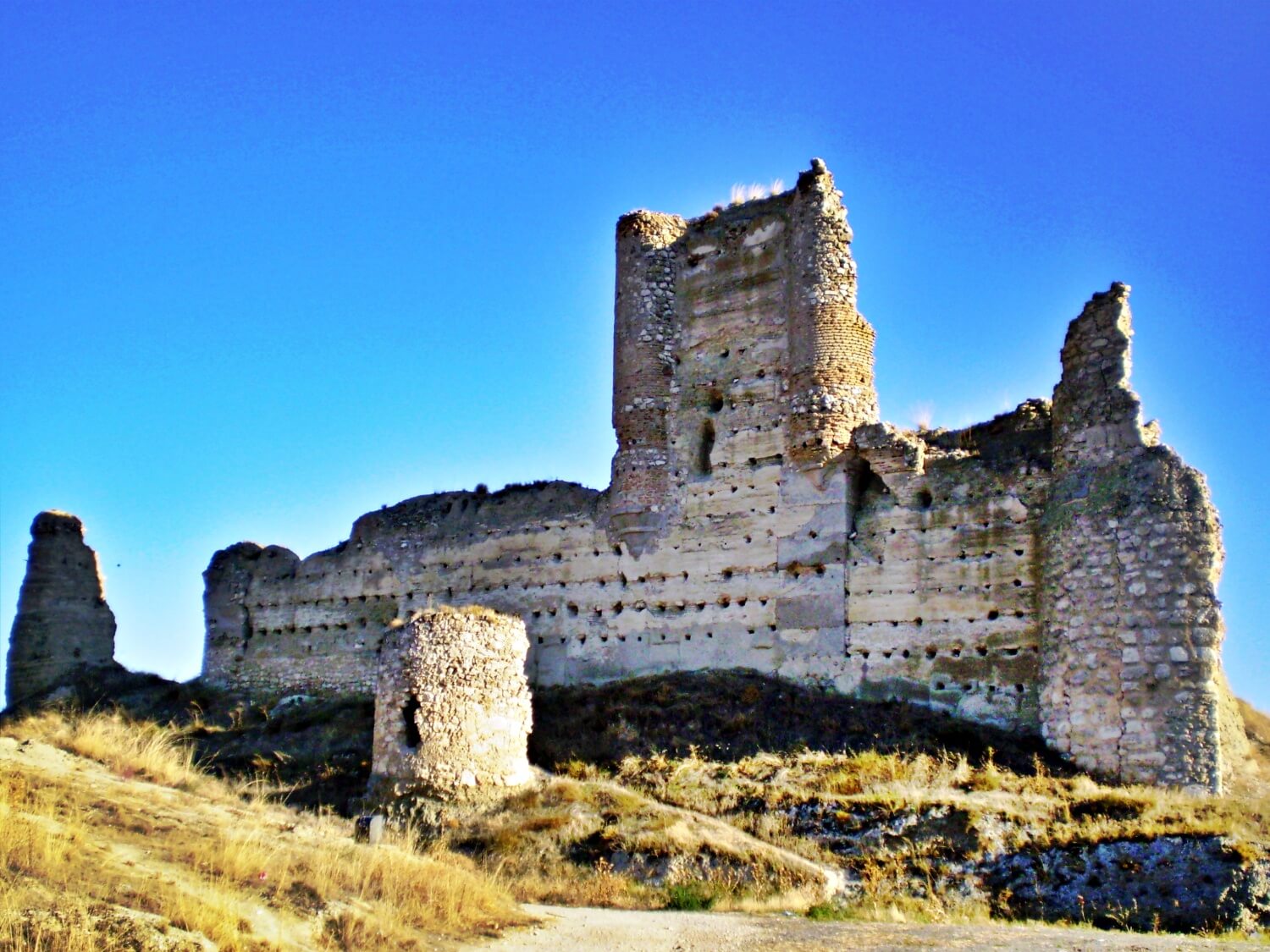 Fuentidueña  de Tajo Castle