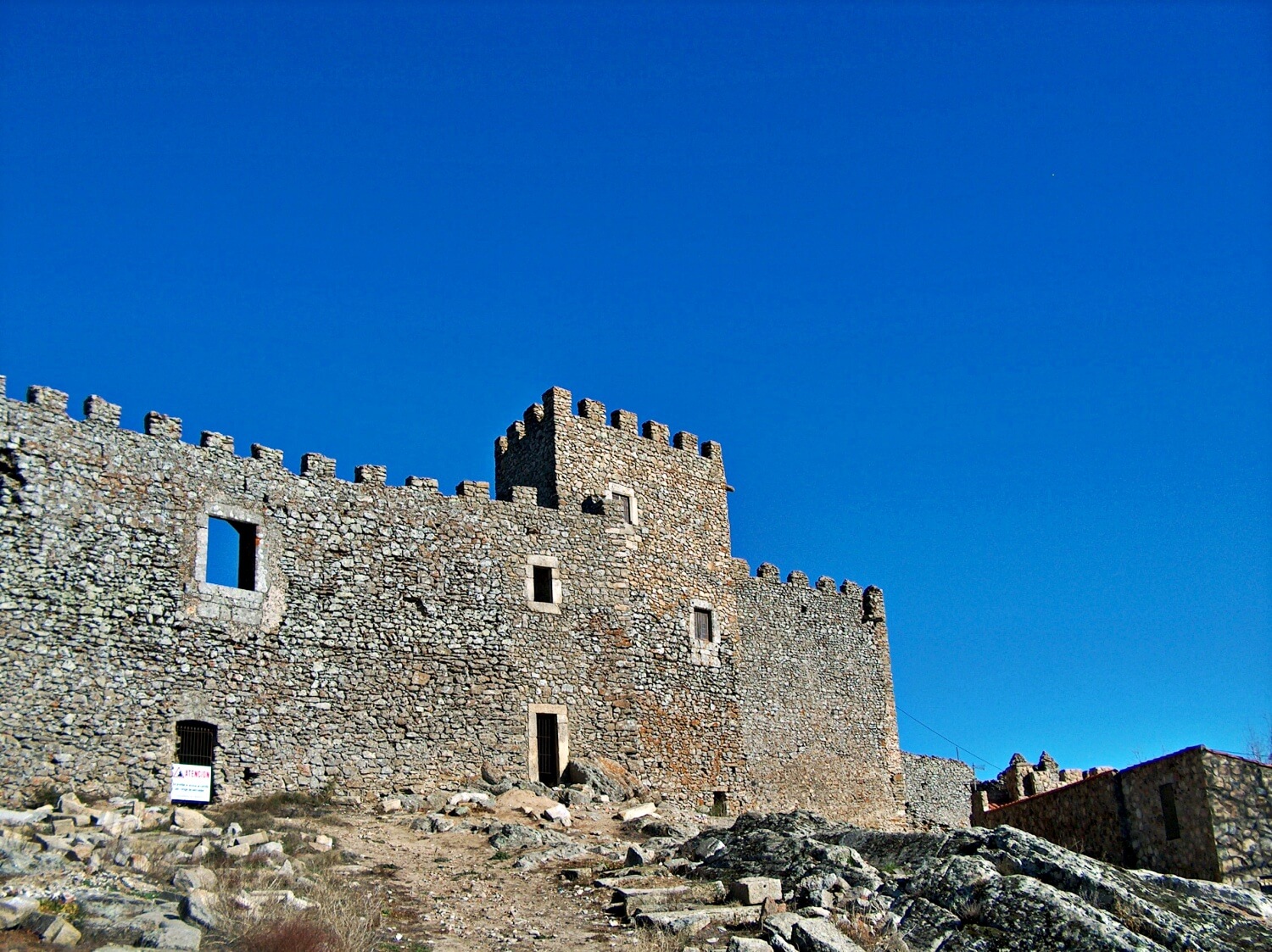 Montánchez Castle