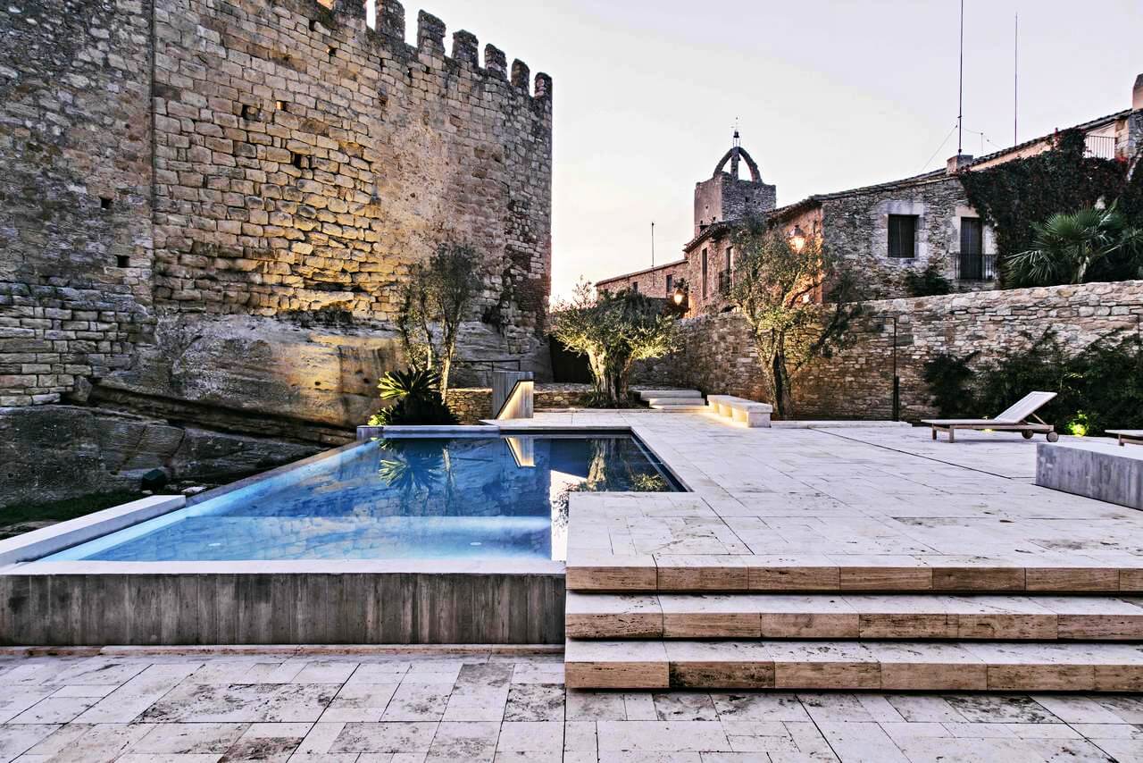 Peratallada Castle