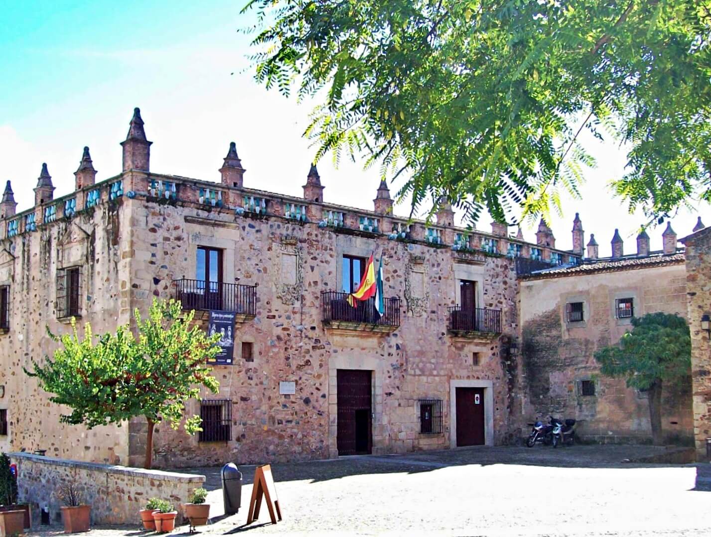 Las Veletas Palace