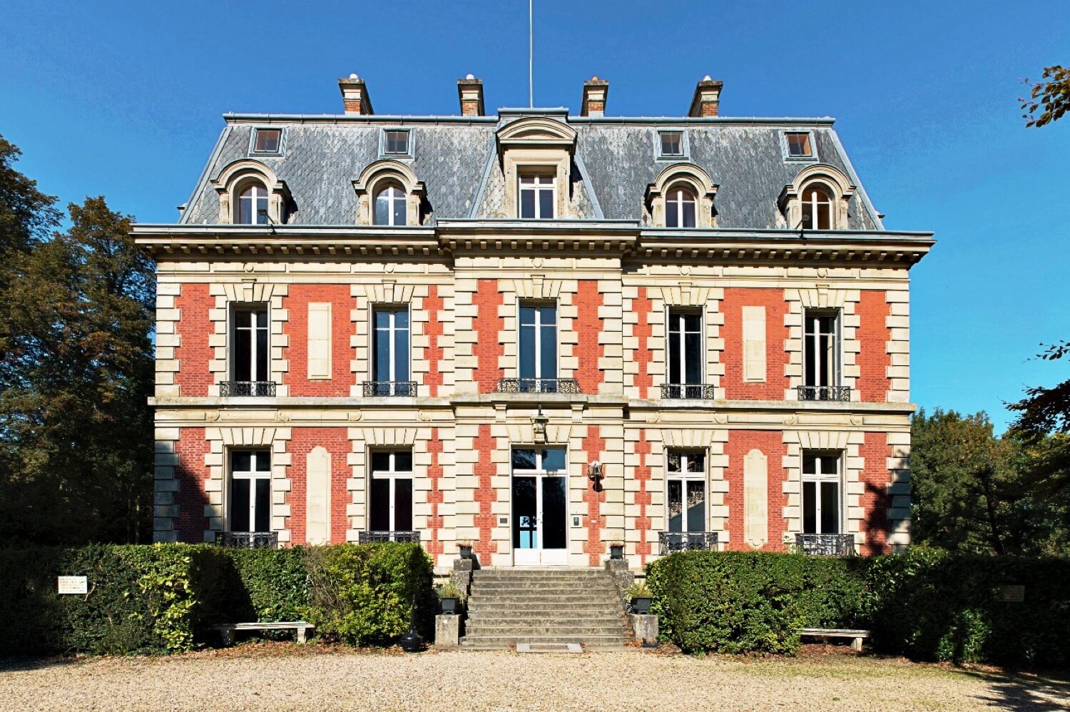 Château de Châtenay-en-France