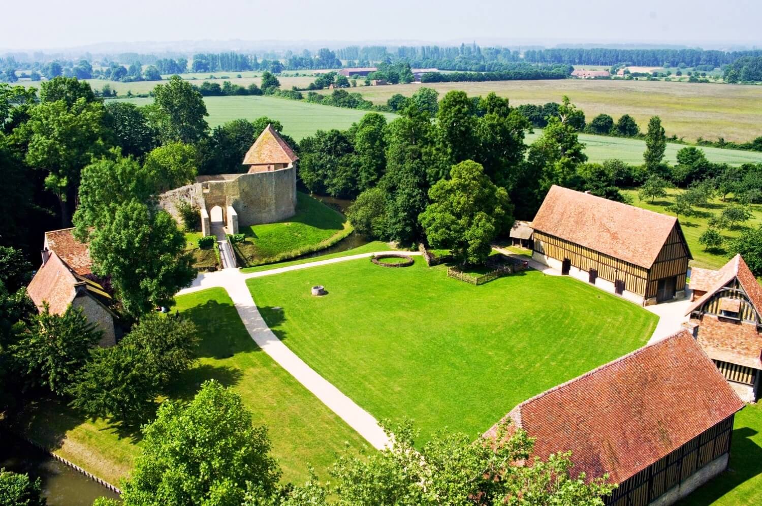 Château de Crèvecœur-en-Auge