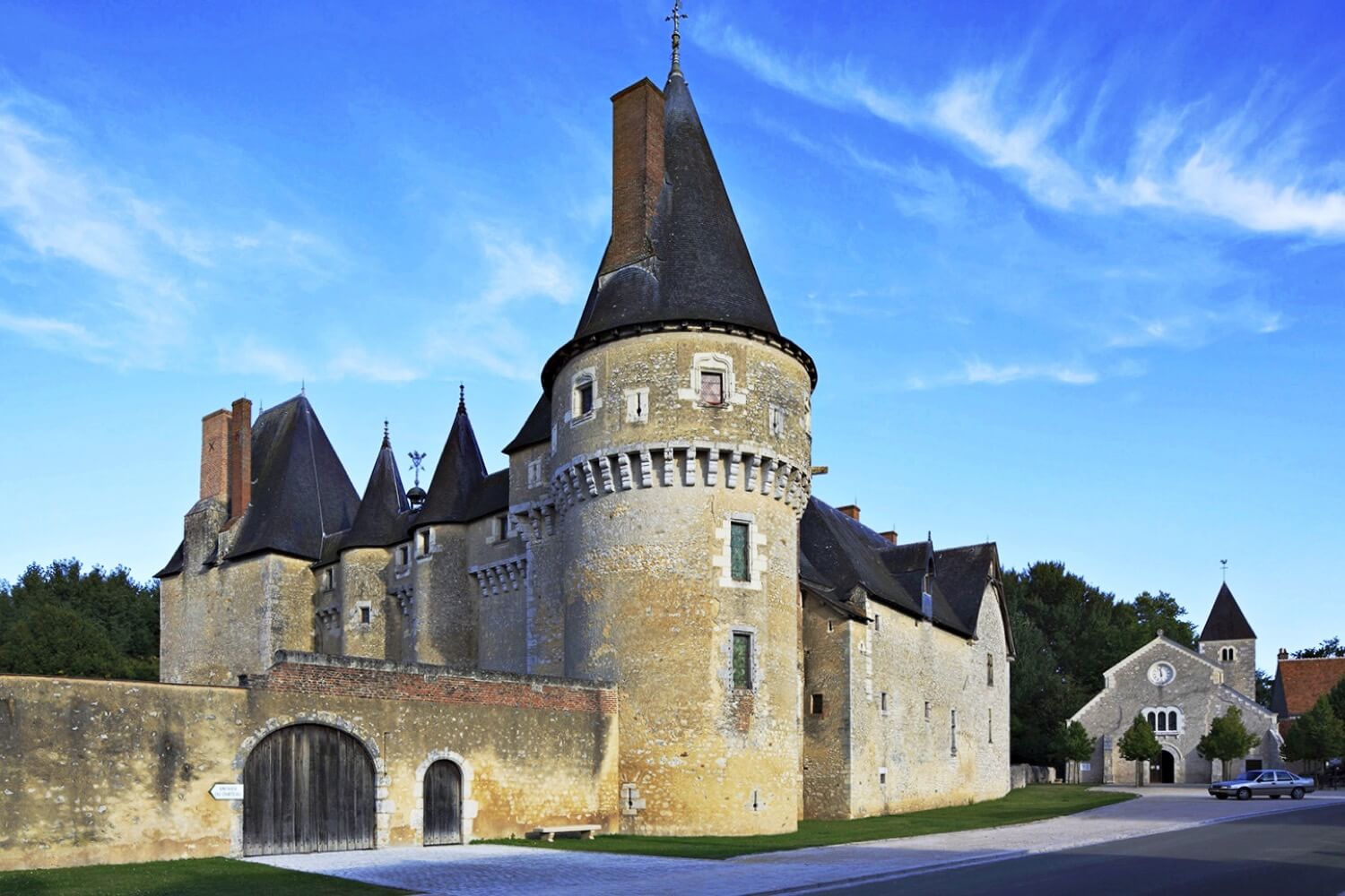 Château de Fougères-sur-Bièvre