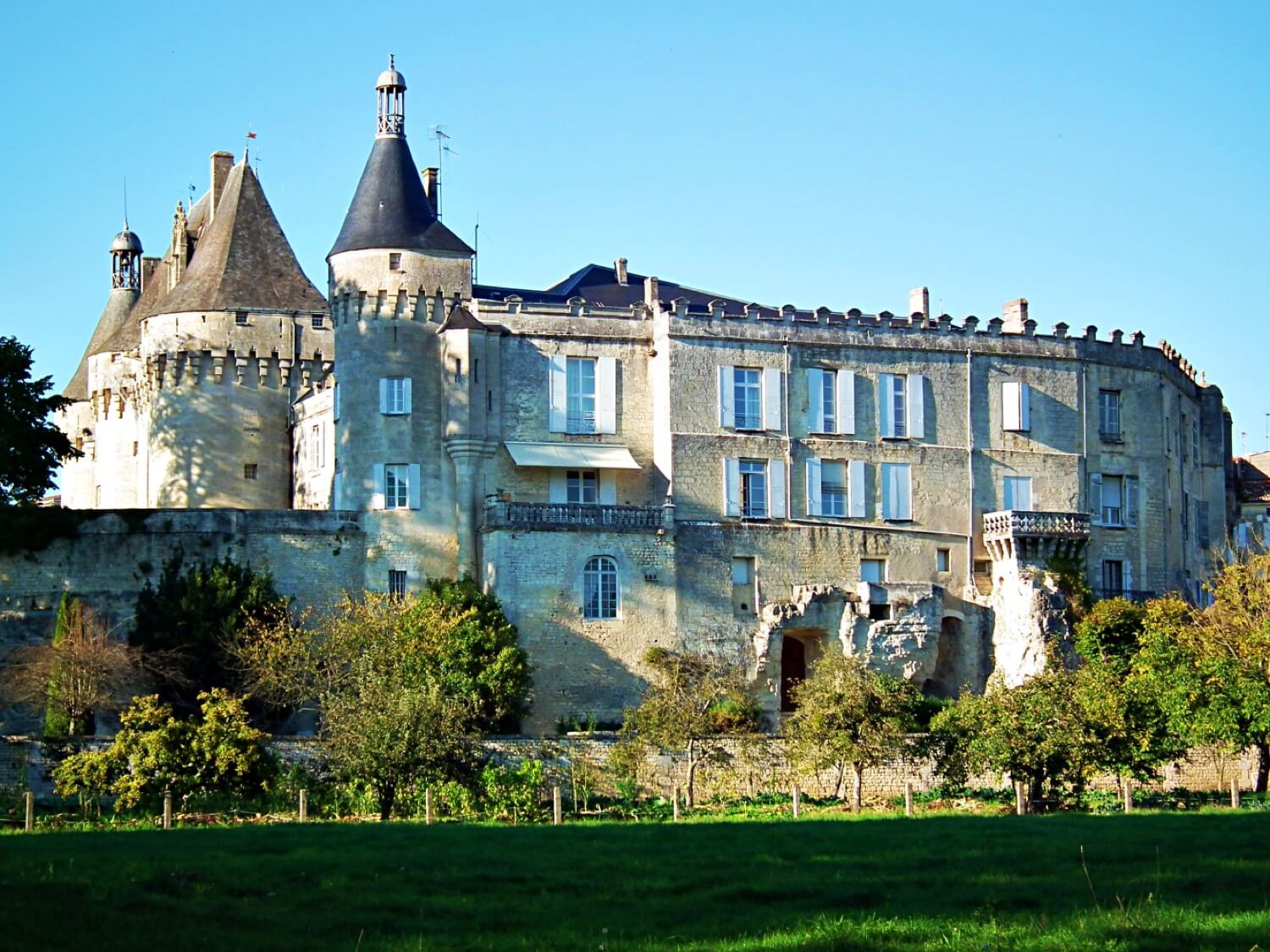 Château de Jonzac