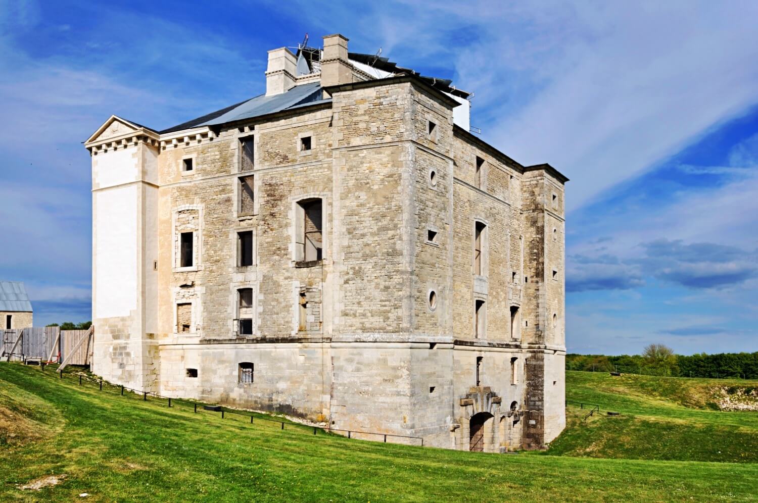 Château de Maulnes