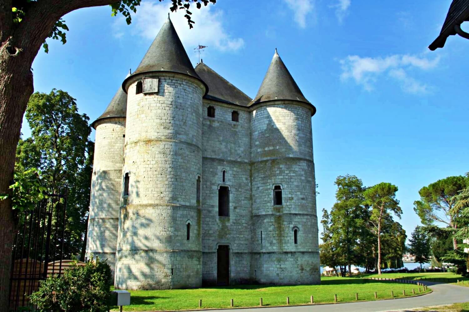 Château des Tourelles