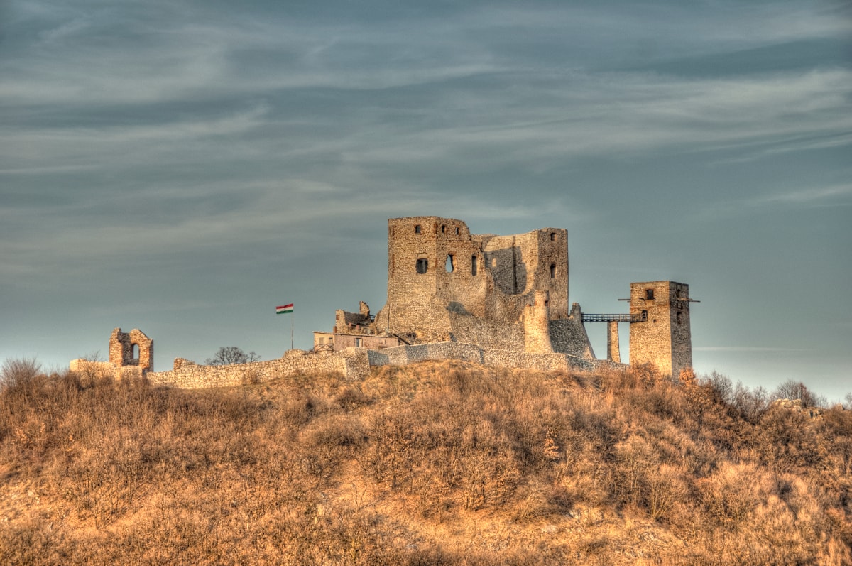 Csesznek Castle