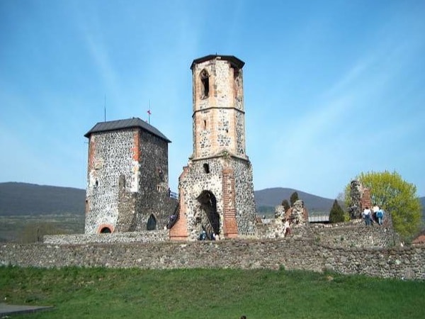 Castle of Kisnána