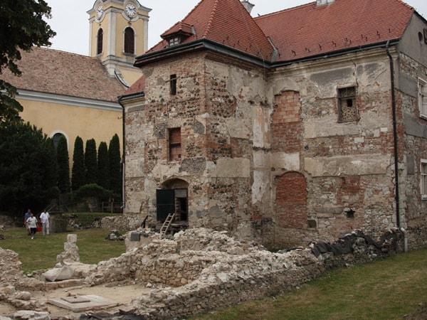 Castle of Szászvár