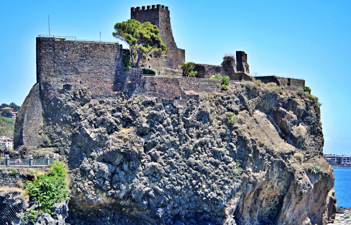 Castello Normanno (Aci Castello)