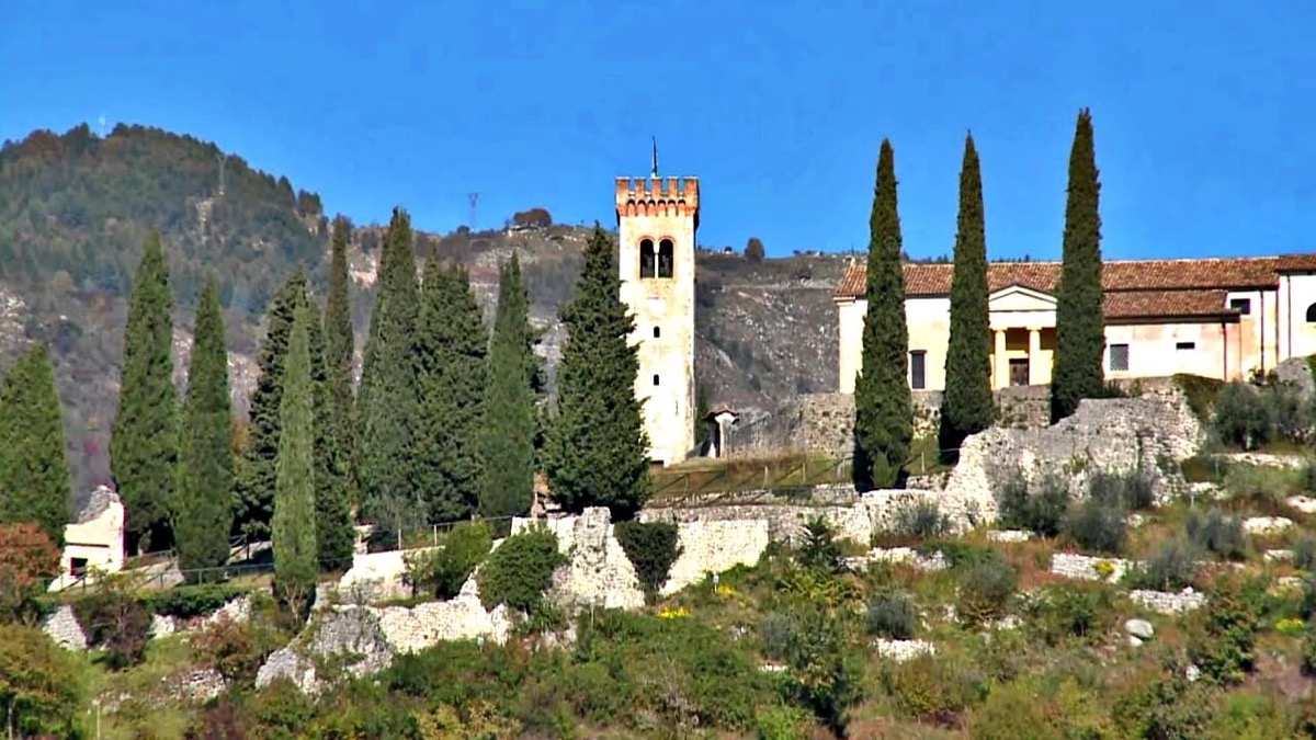 Castello di Caneva