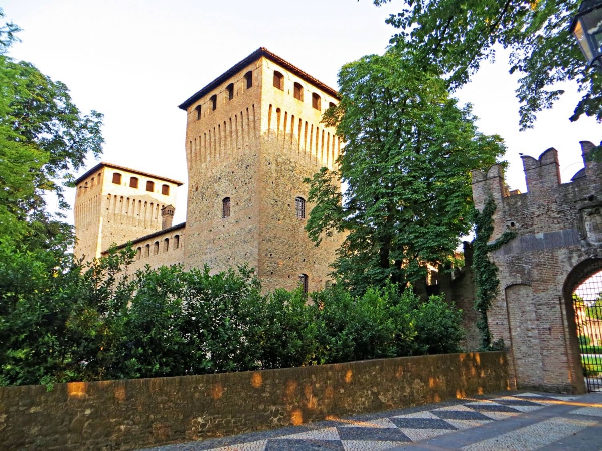 Castello di Castelguelfo