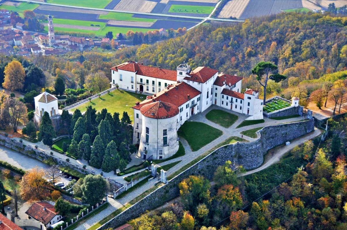 Castle of Masino