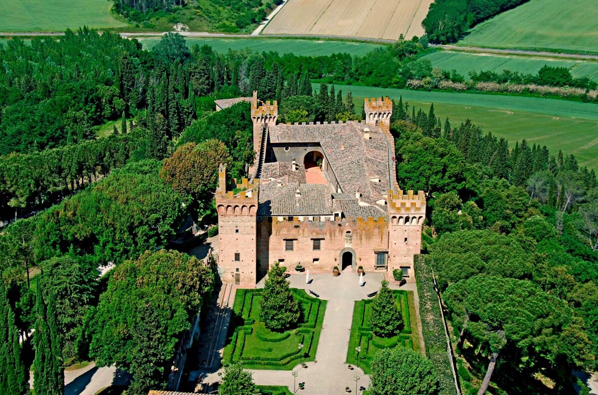 Oliveto Castle