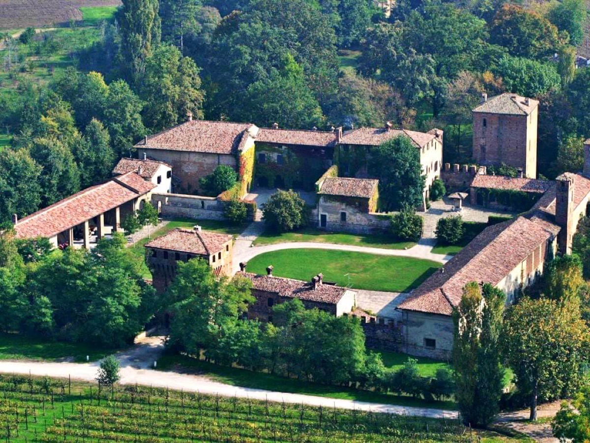 Castello di Paderna