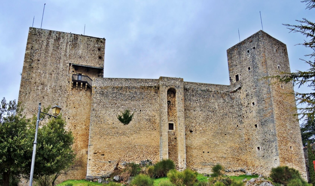 Castello di Pereto 