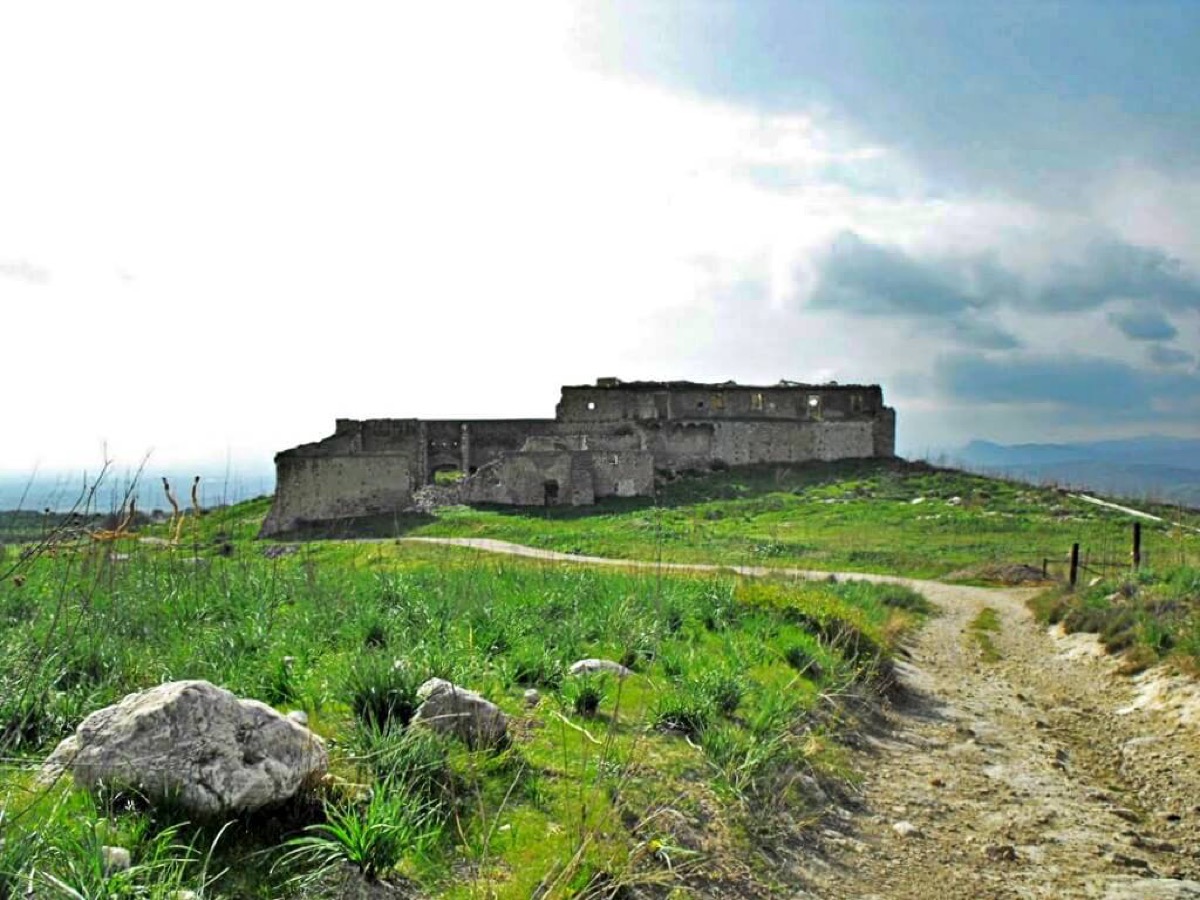 Castello di Poira