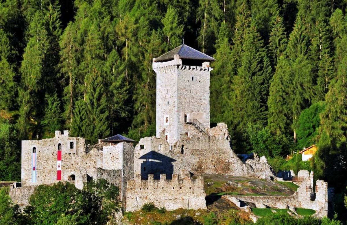 Castel San Michele