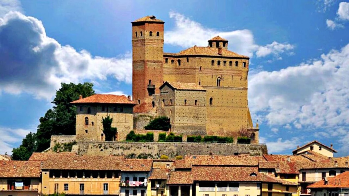 Castle of Serralunga d'Alba 