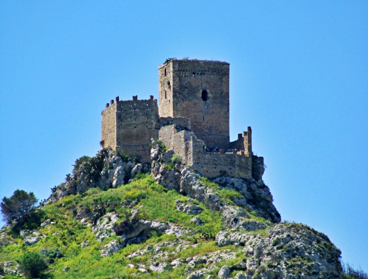 Castello di Serravalle (Mineo)