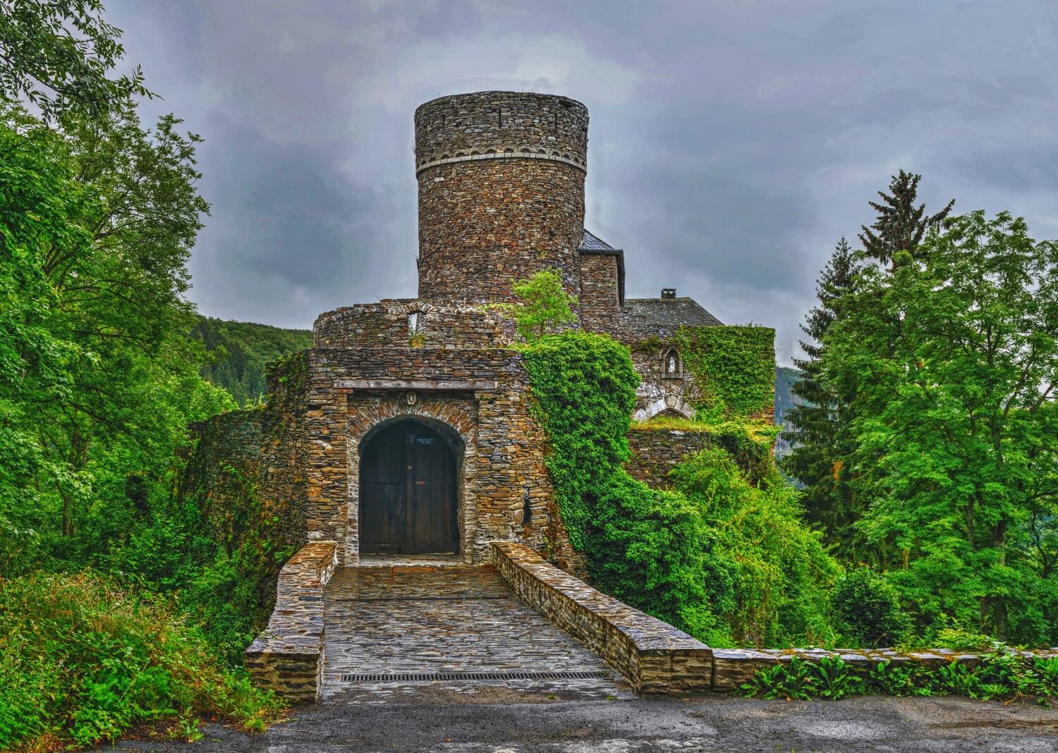 Schuttbourg Castle